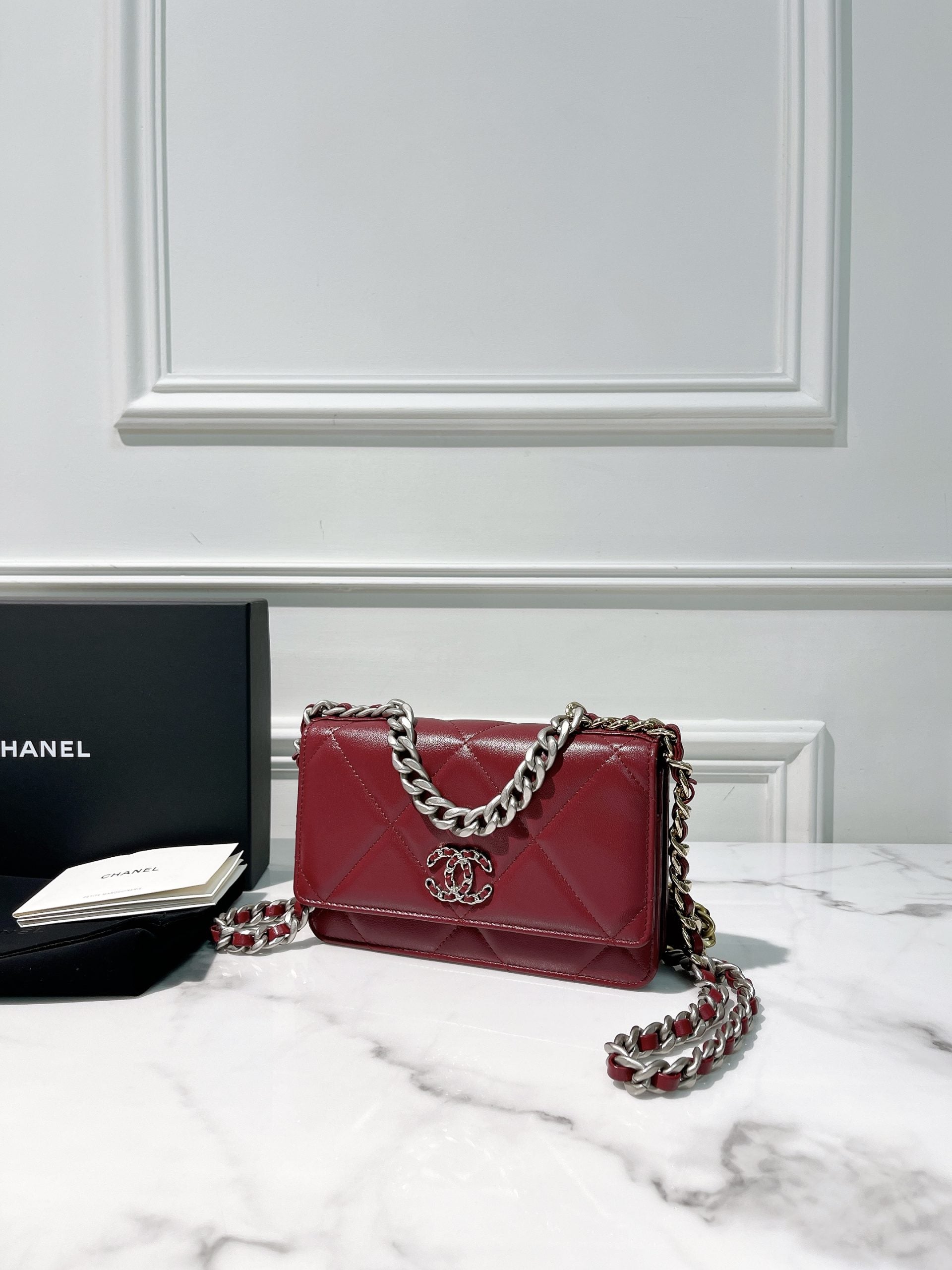 CHANEL 19 WOC, Red/Silver/Gold