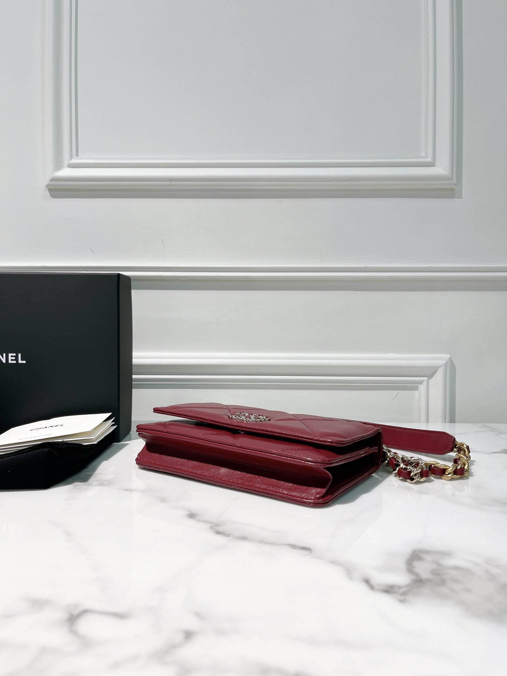 CHANEL 19 WOC, Red/Silver/Gold