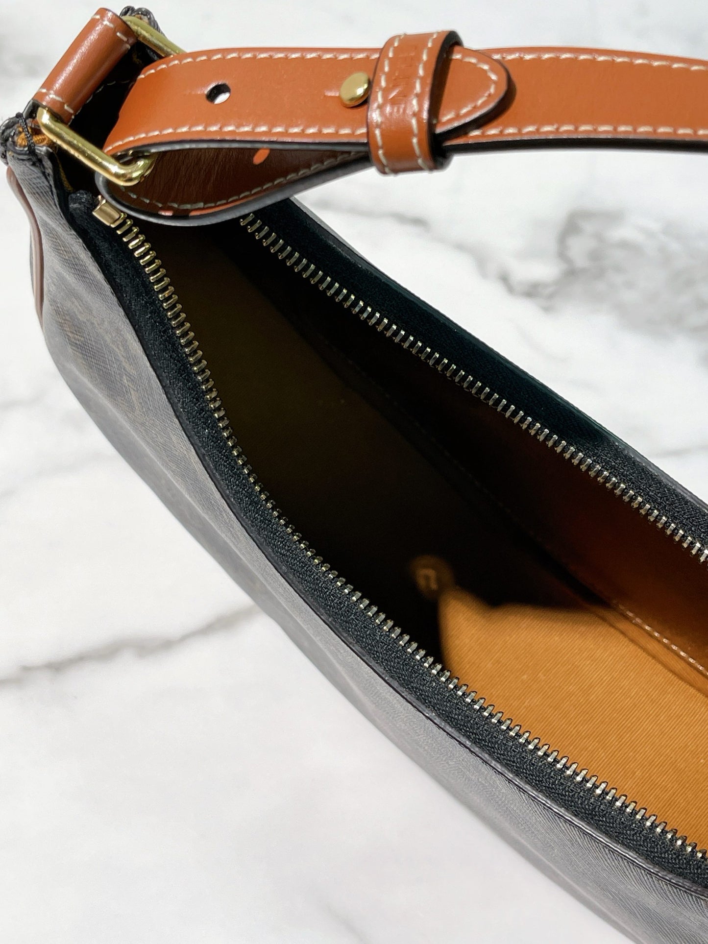 CELINE AVA SHOULDER BAG