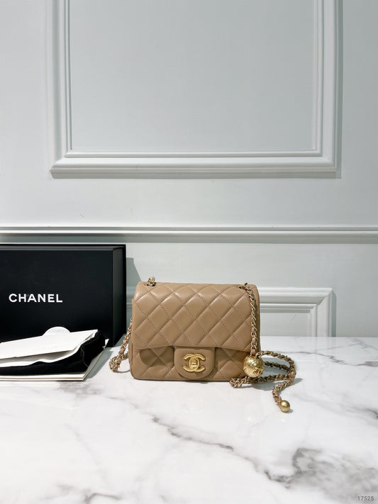 CHANEL MINI SQUARE, Beige/Gold