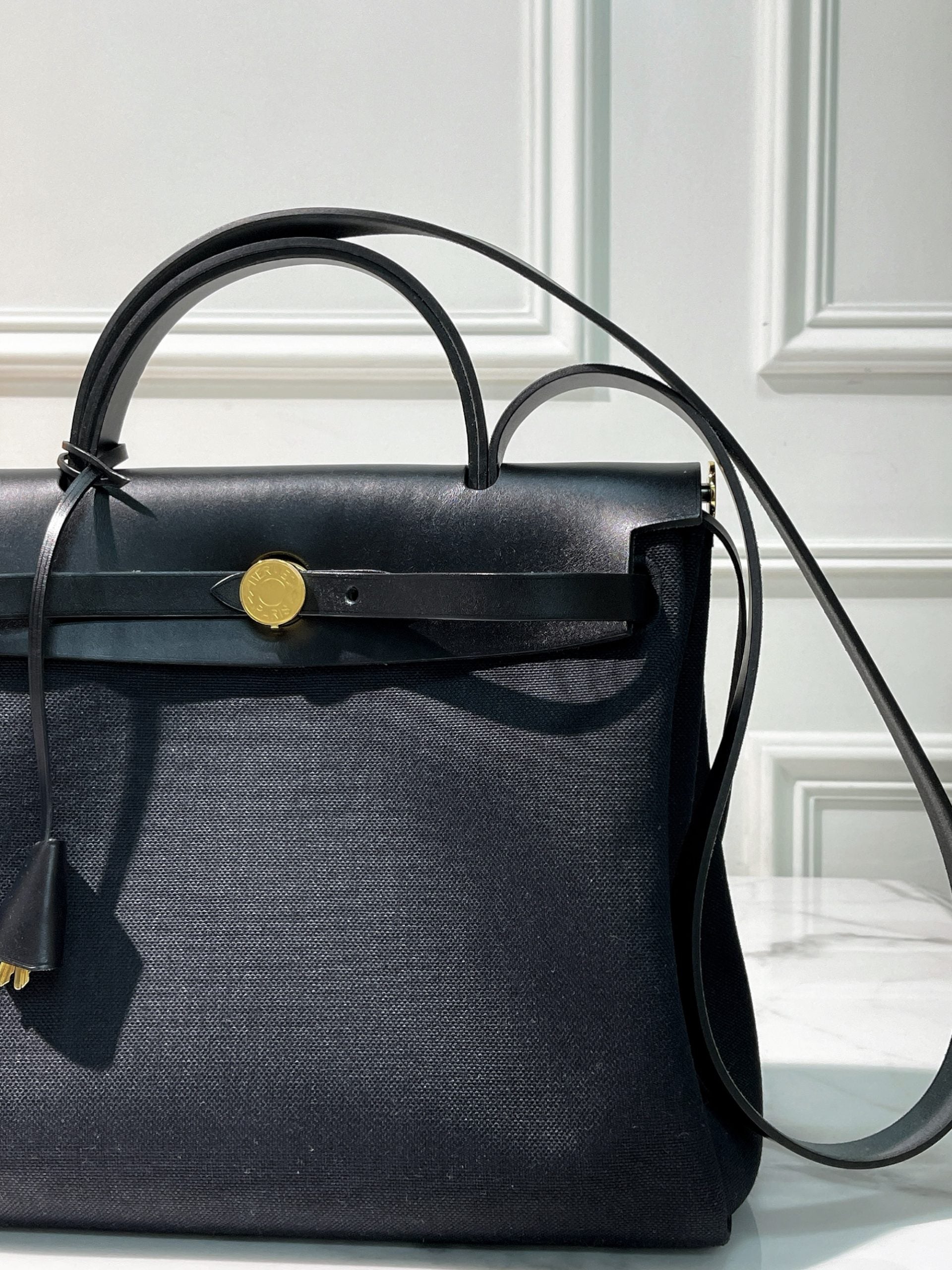 HERMES HERBAG 31, Black/Gold