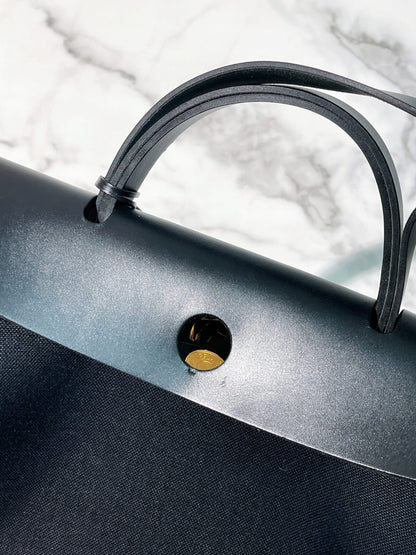 HERMES HERBAG 31, Black/Gold