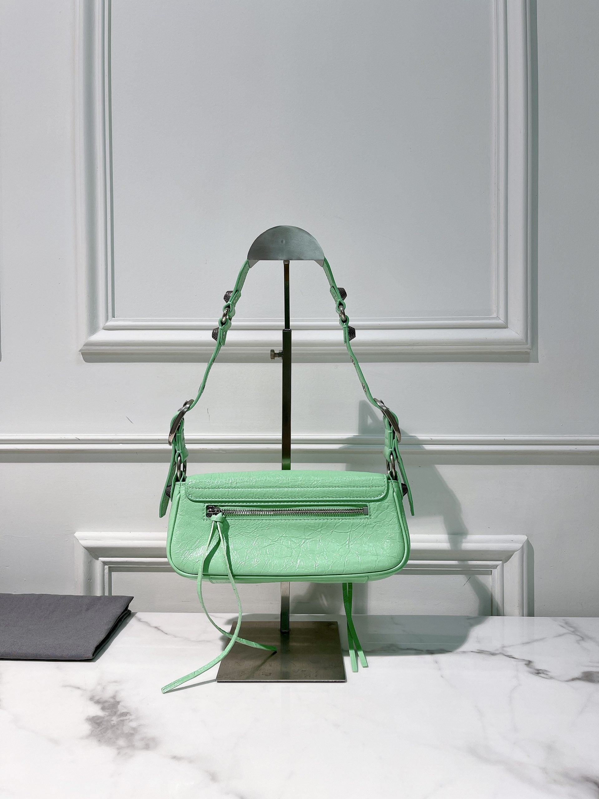 BALENCIAGA LE CAGOLE FLAP BAG XS, Green