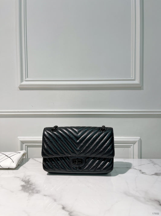 CHANEL SMALL 2.55 HANDBAG, So Black