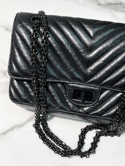 CHANEL SMALL 2.55 HANDBAG, So Black