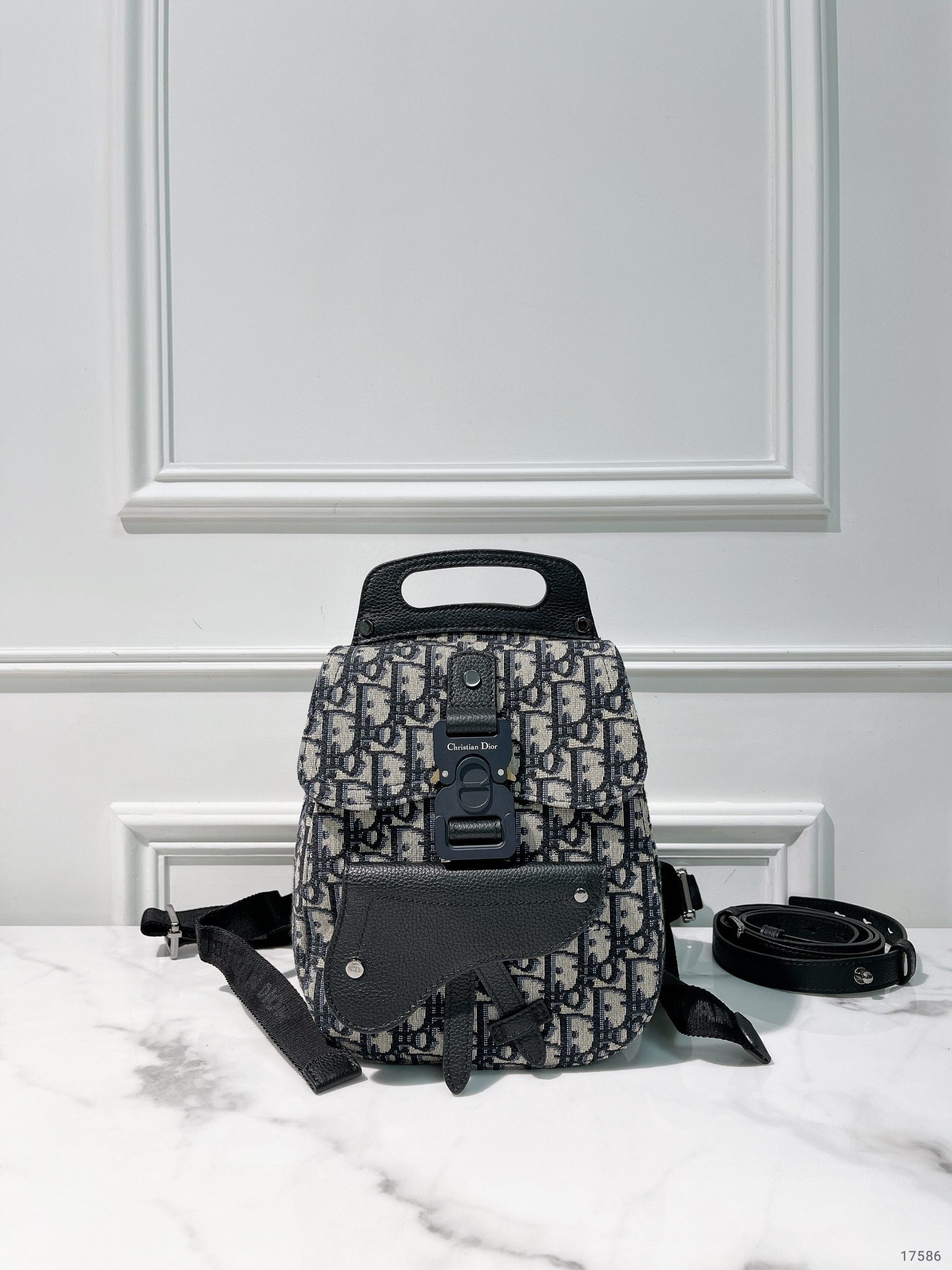 DIOR SADDLE BACKPACK