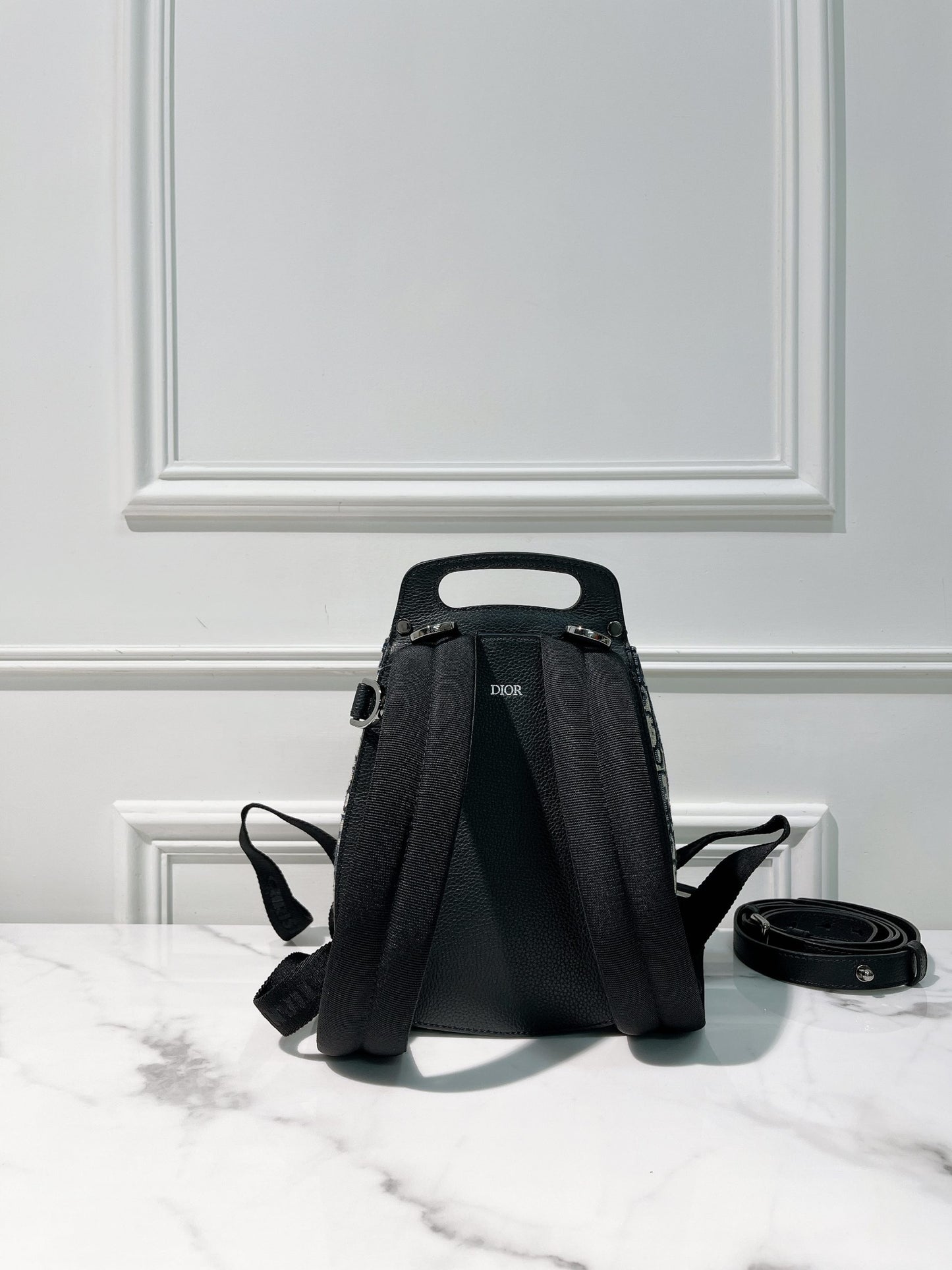 DIOR SADDLE BACKPACK