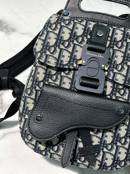 DIOR SADDLE BACKPACK