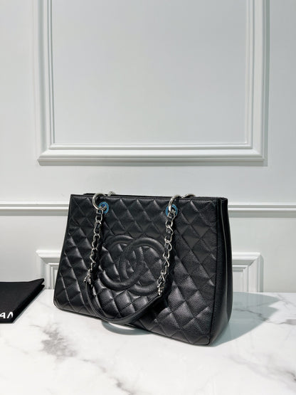 CHANEL GRAND SHOPPING TOTE, Black/Silver