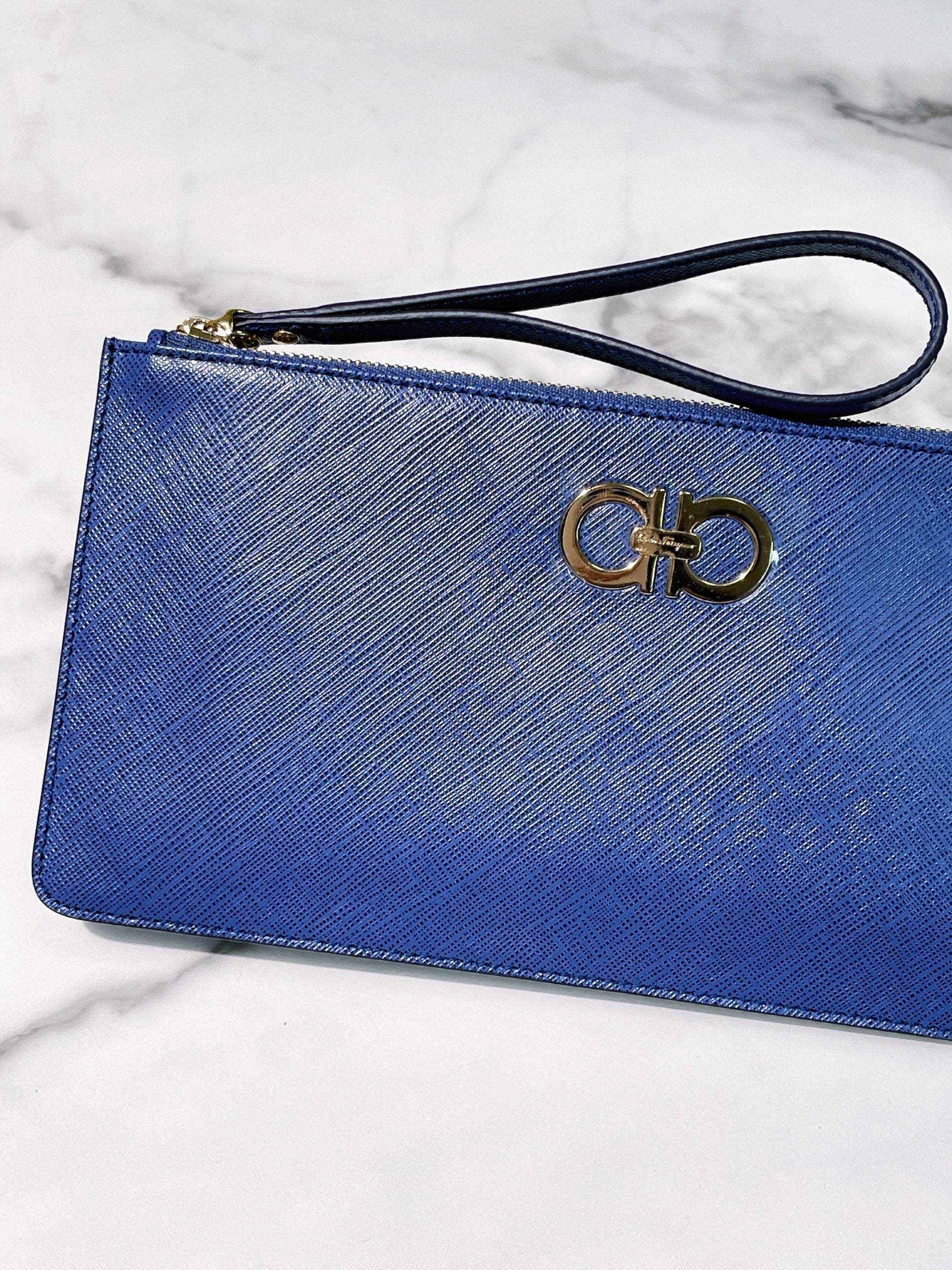 FERRAGAMO HAND POUCH