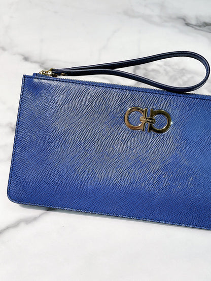FERRAGAMO HAND POUCH