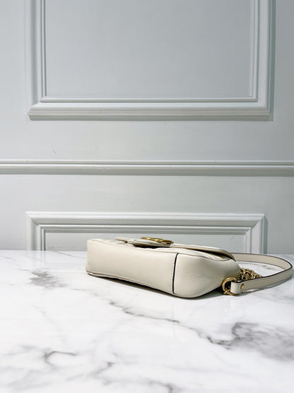 GUCCI SMALL MARMONT, White/Gold