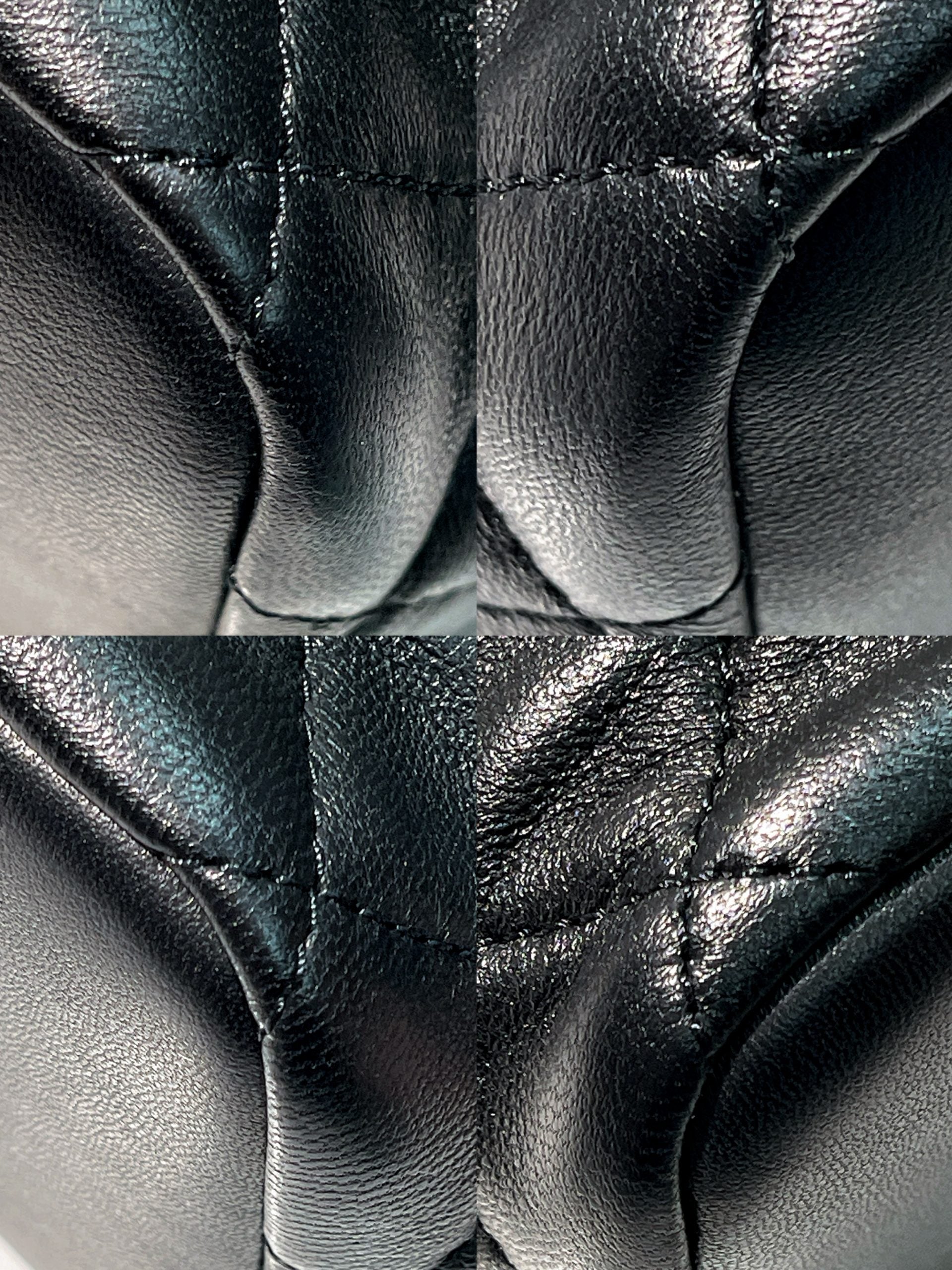 CHANEL SMALL HOBO BAG, Black/Gold