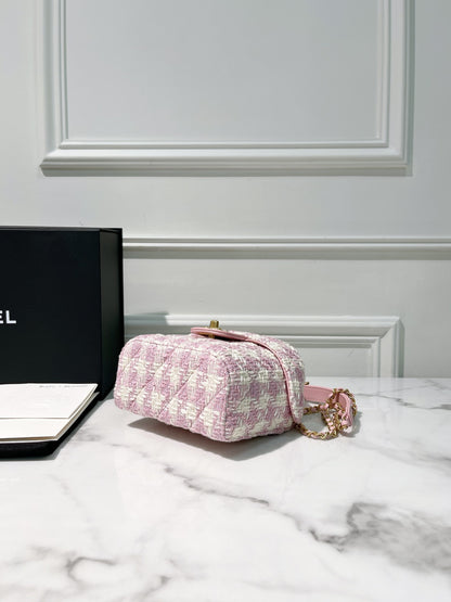 CHANEL 23S TOP HANDLE CASE, Pink/Gold