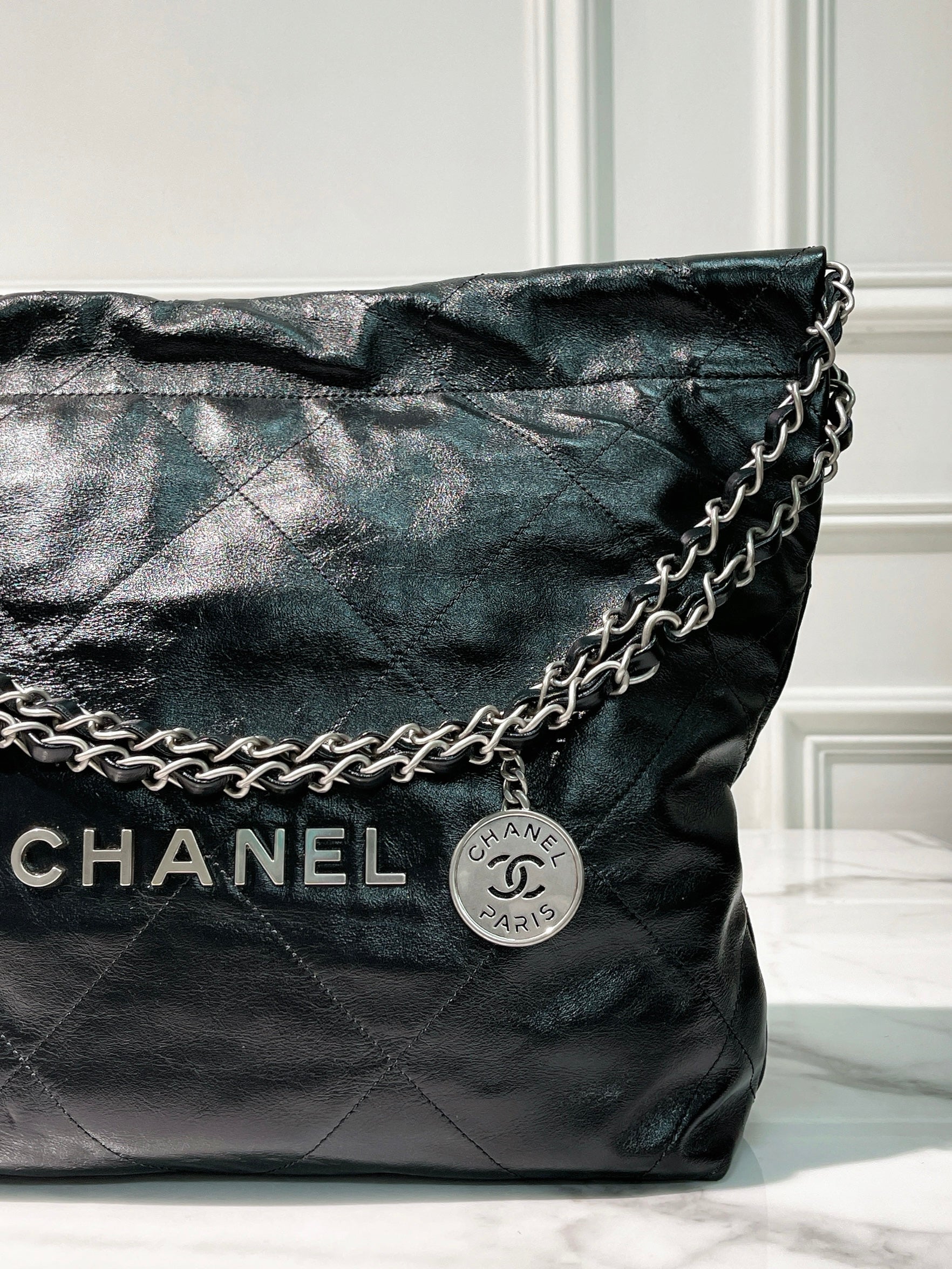 CHANEL SMALL 22 BAG, Black/Silver