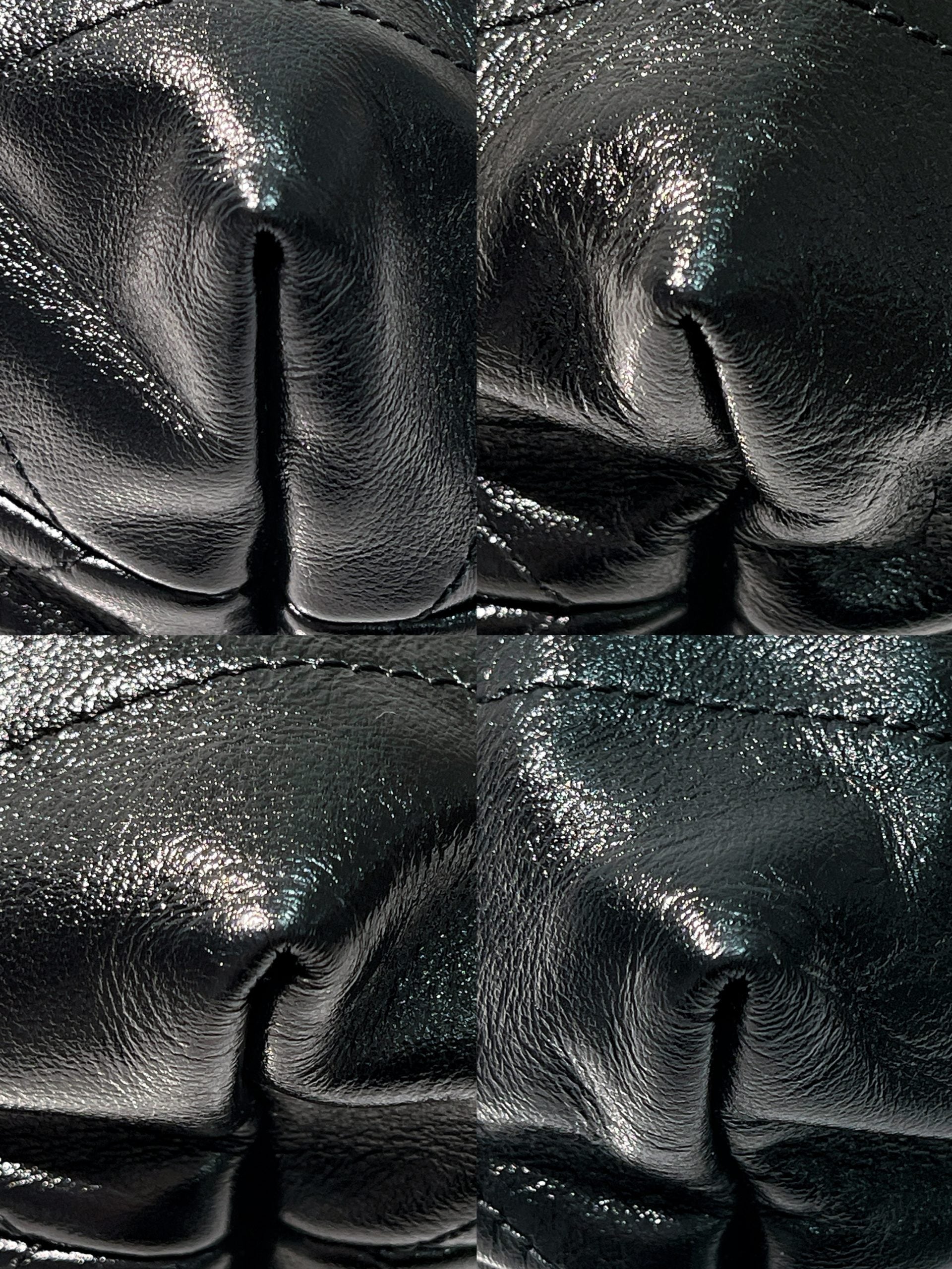 CHANEL SMALL 22 BAG, Black/Silver