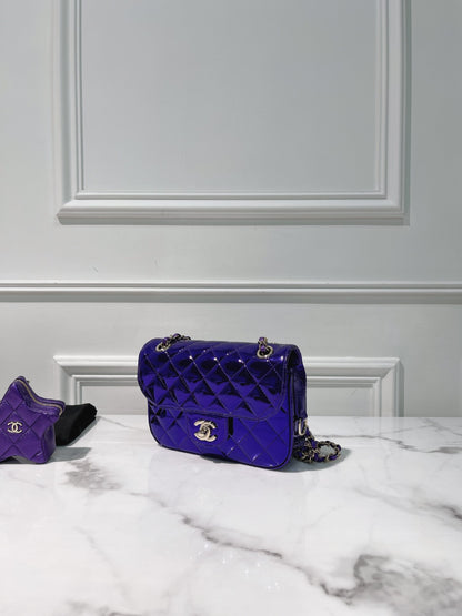 CHANEL 24C MINI FLAP, Purple/Gold