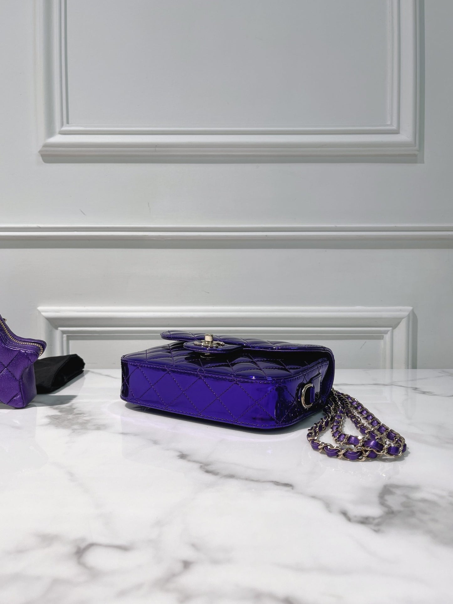 CHANEL 24C MINI FLAP, Purple/Gold