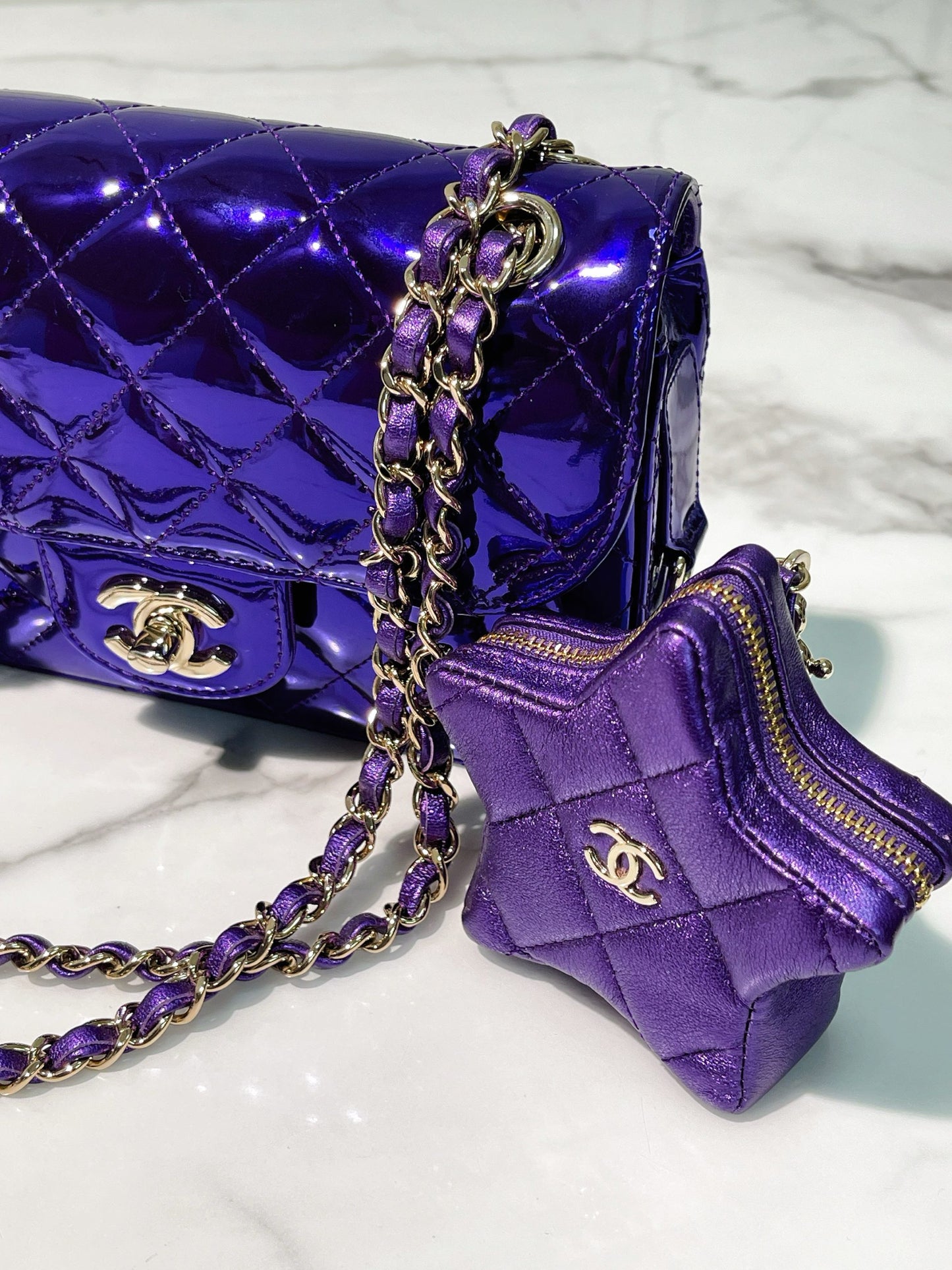 CHANEL 24C MINI FLAP, Purple/Gold