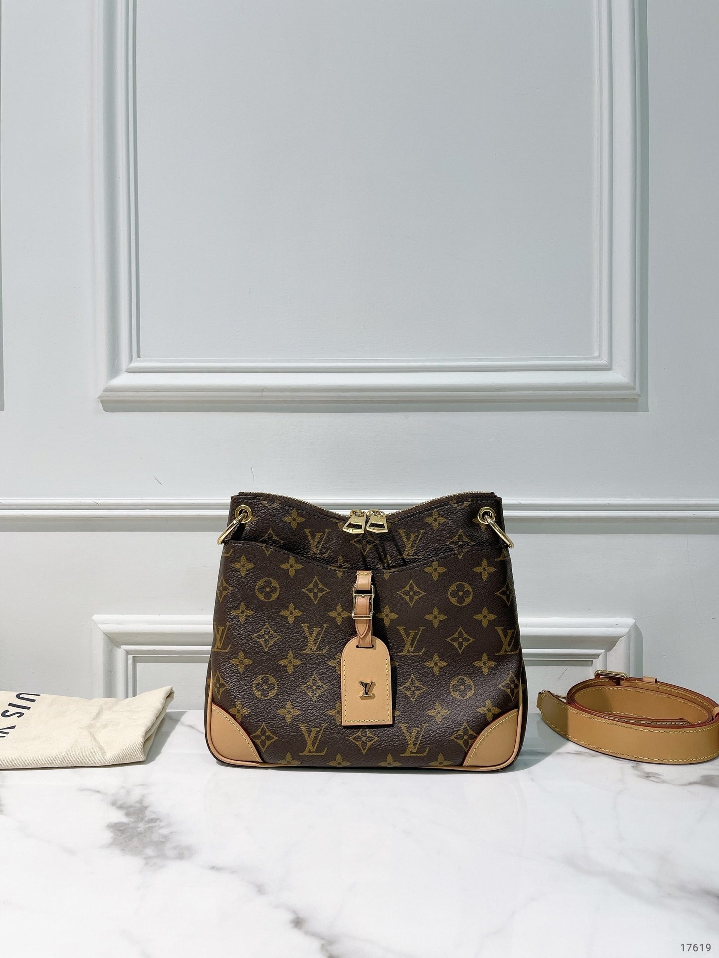 LV ODEON PM, Monogram
