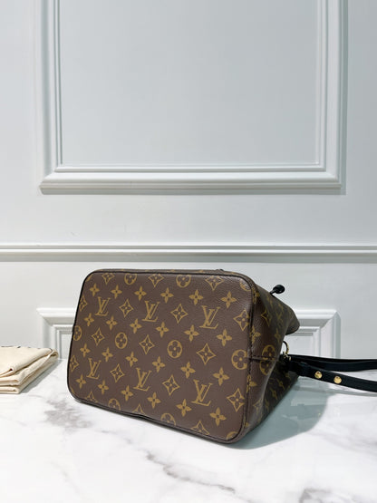 LV NEONOE, Monogram/Black