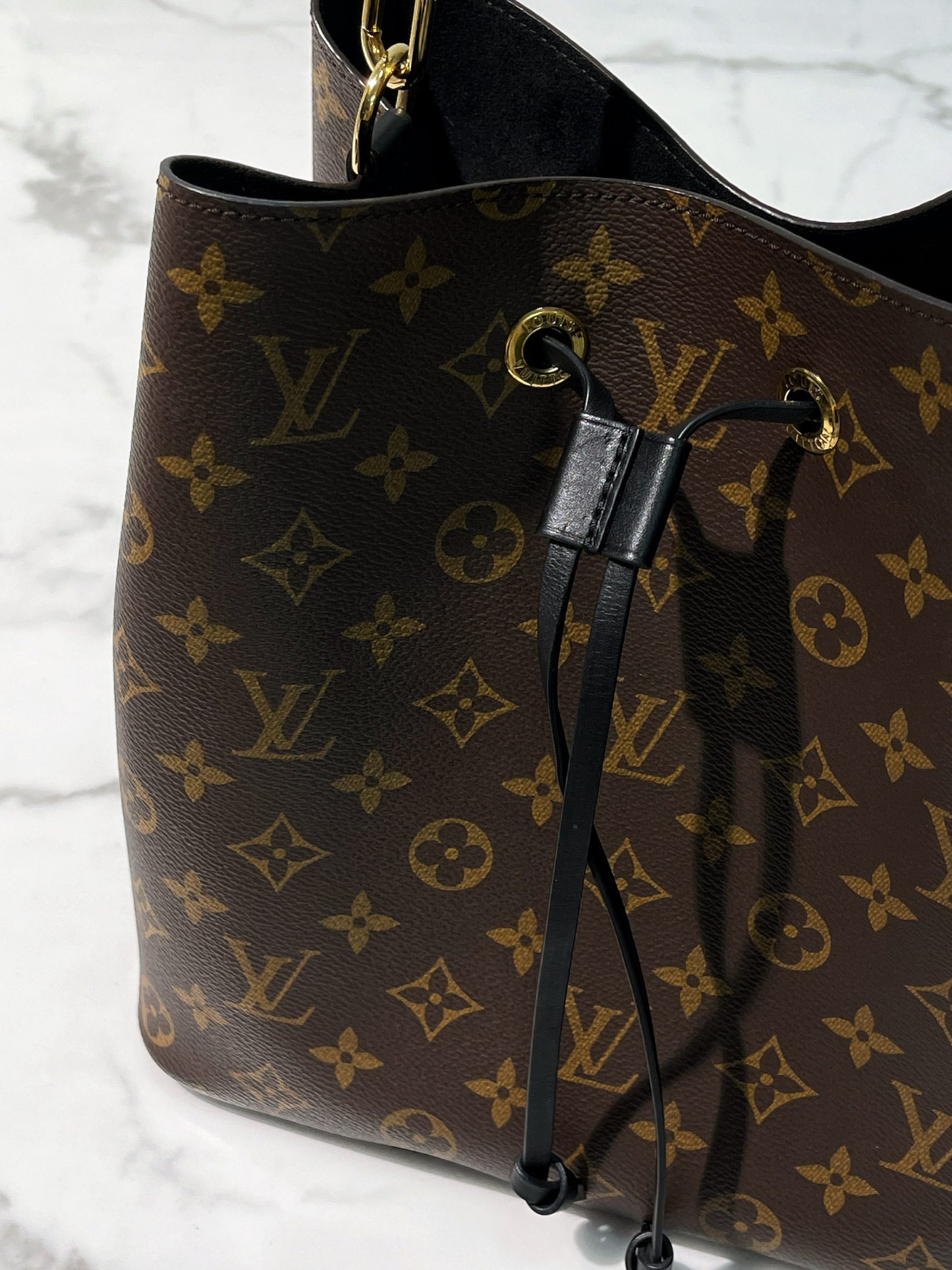 LV NEONOE, Monogram/Black