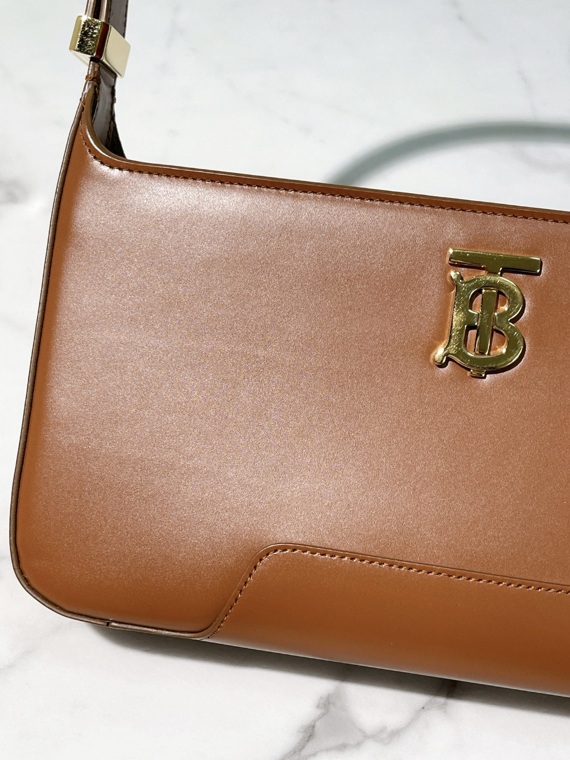 BURBERRY TB SHOULDER BAG, Tan/Gold