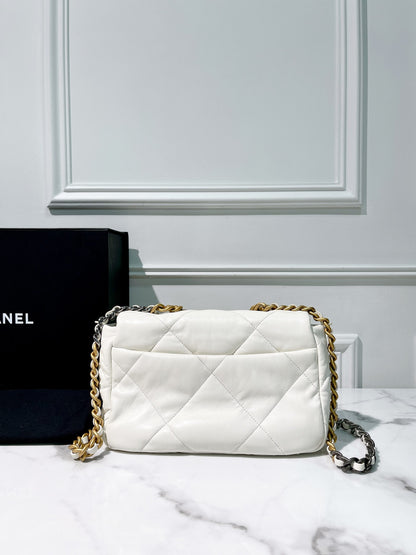 CHANEL SMALL 19 BAG, White/Gold