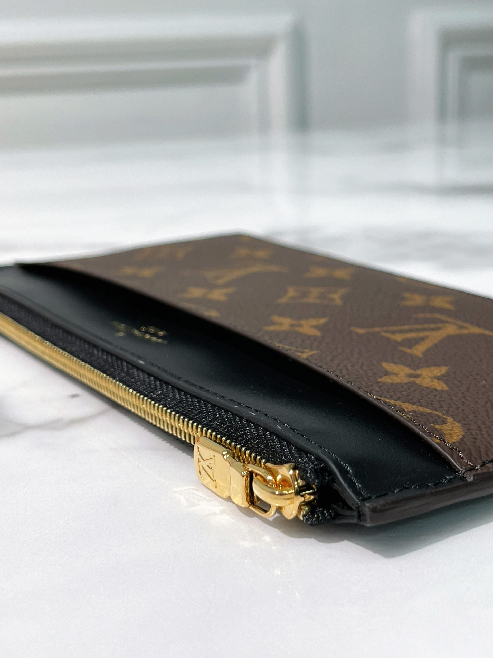 LV SLIM PURSE, Monogram