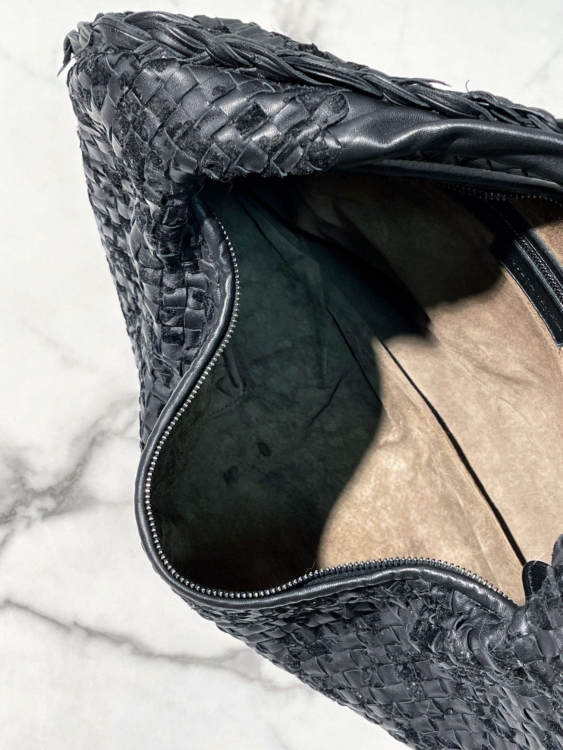 BOTTEGA VENETA SMALL HOP, Black