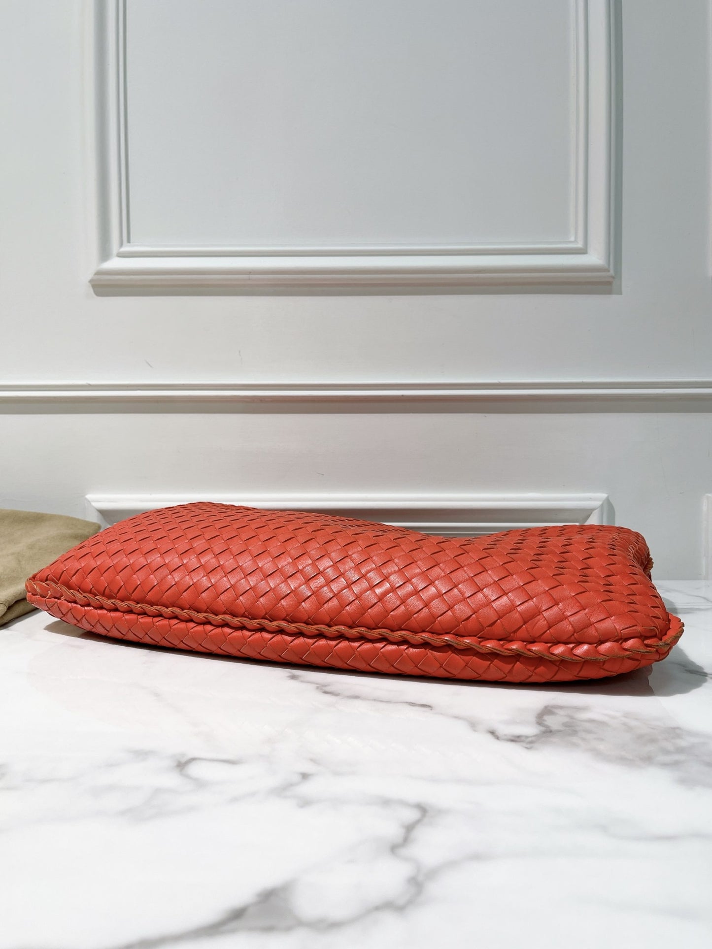 BOTTEGA VENETA SMALL HOP, Red