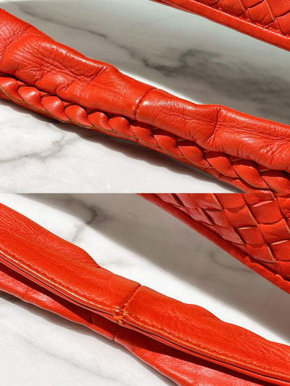 BOTTEGA VENETA SMALL HOP, Red