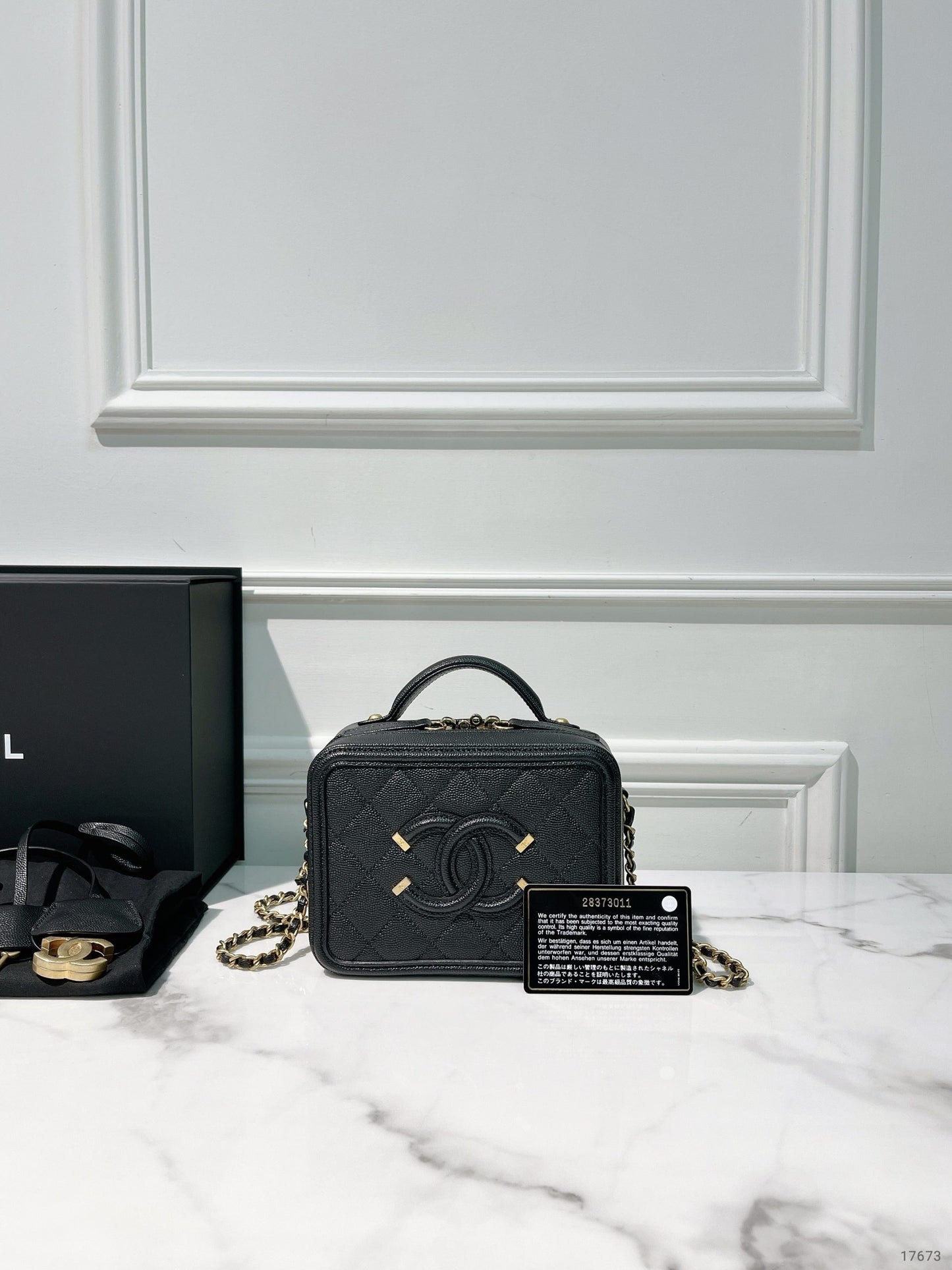 CHANEL SMALL FILIGREE VANITY CASE, Black/Gold