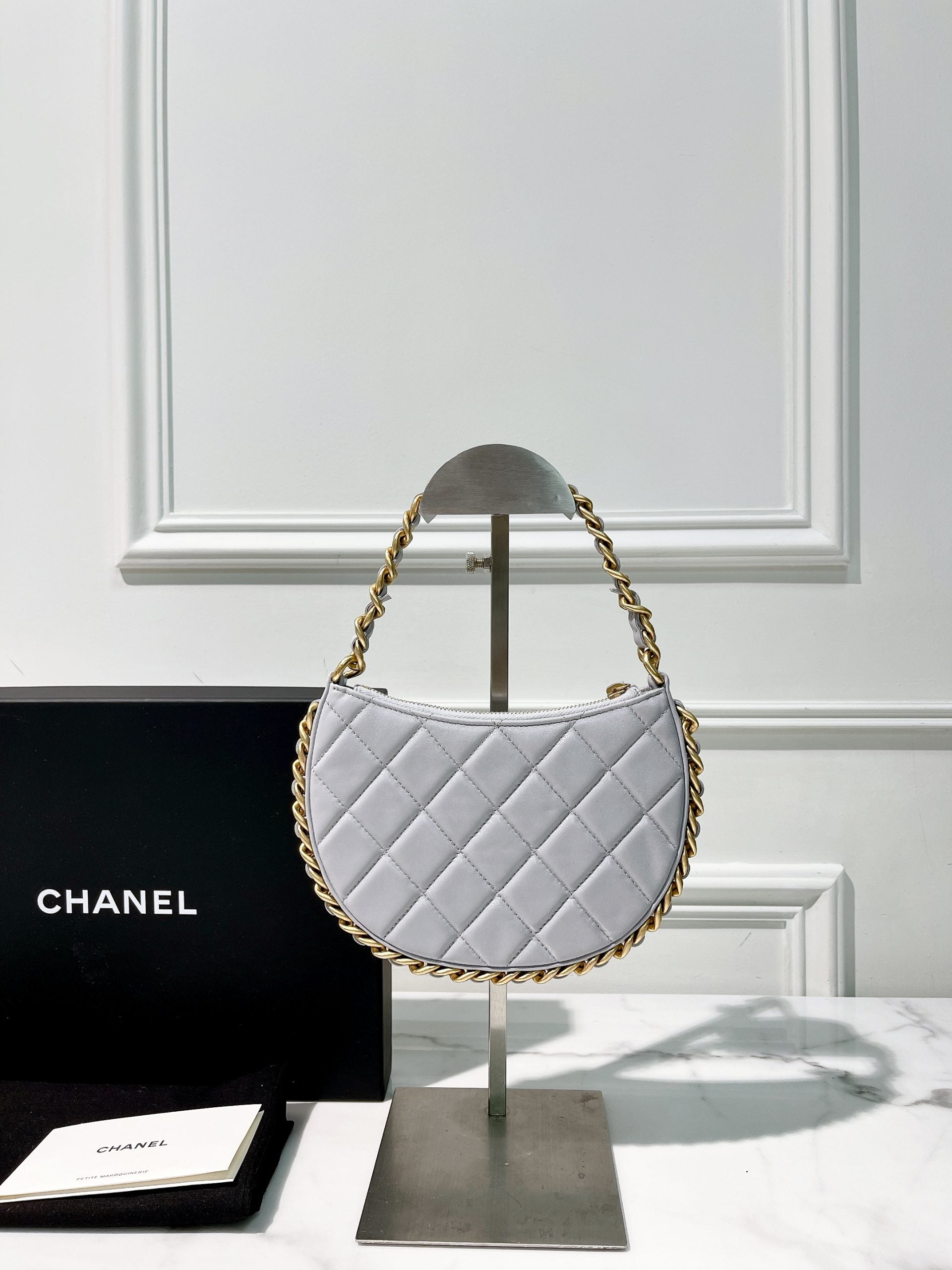 CHANEL 23B HOBO, Grey/Gold