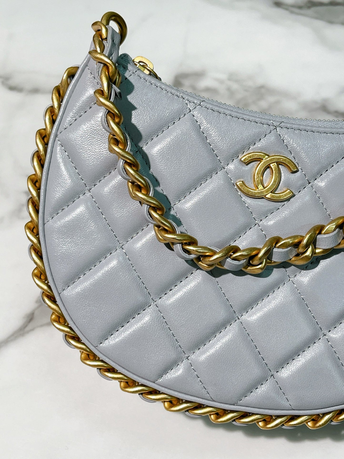 CHANEL 23B HOBO, Grey/Gold