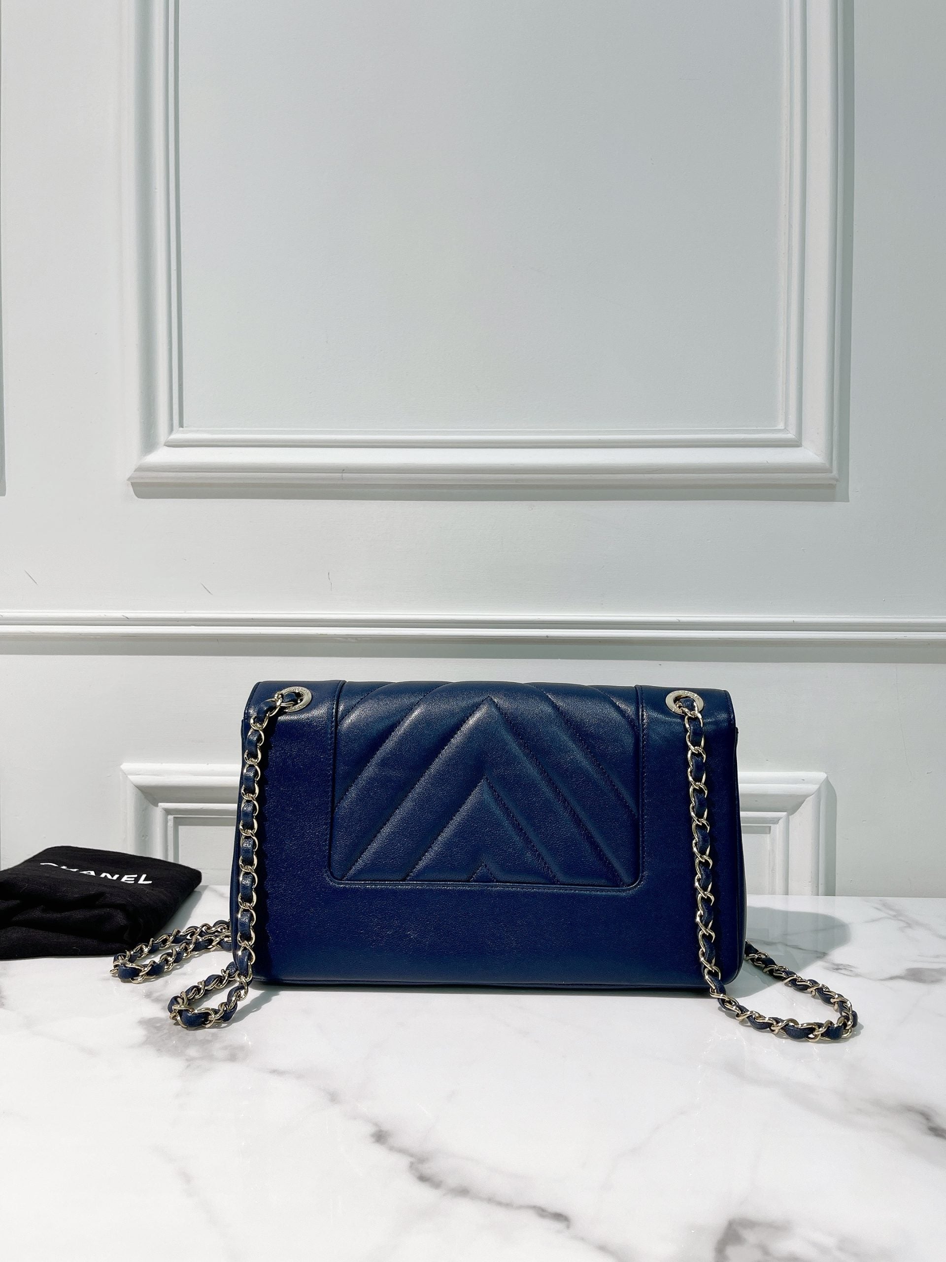 CHANEL MADEMOISELLE FLAP, Navy/Silver