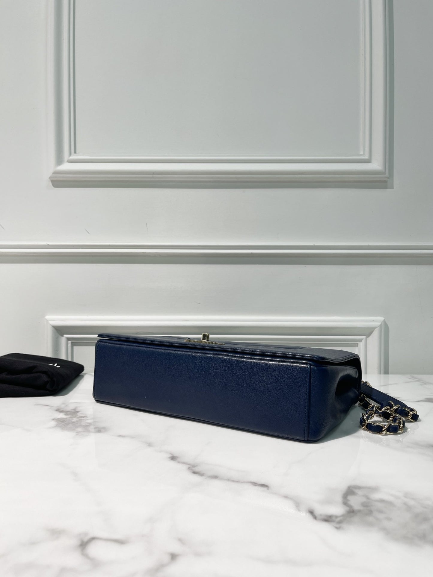 CHANEL MADEMOISELLE FLAP, Navy/Silver