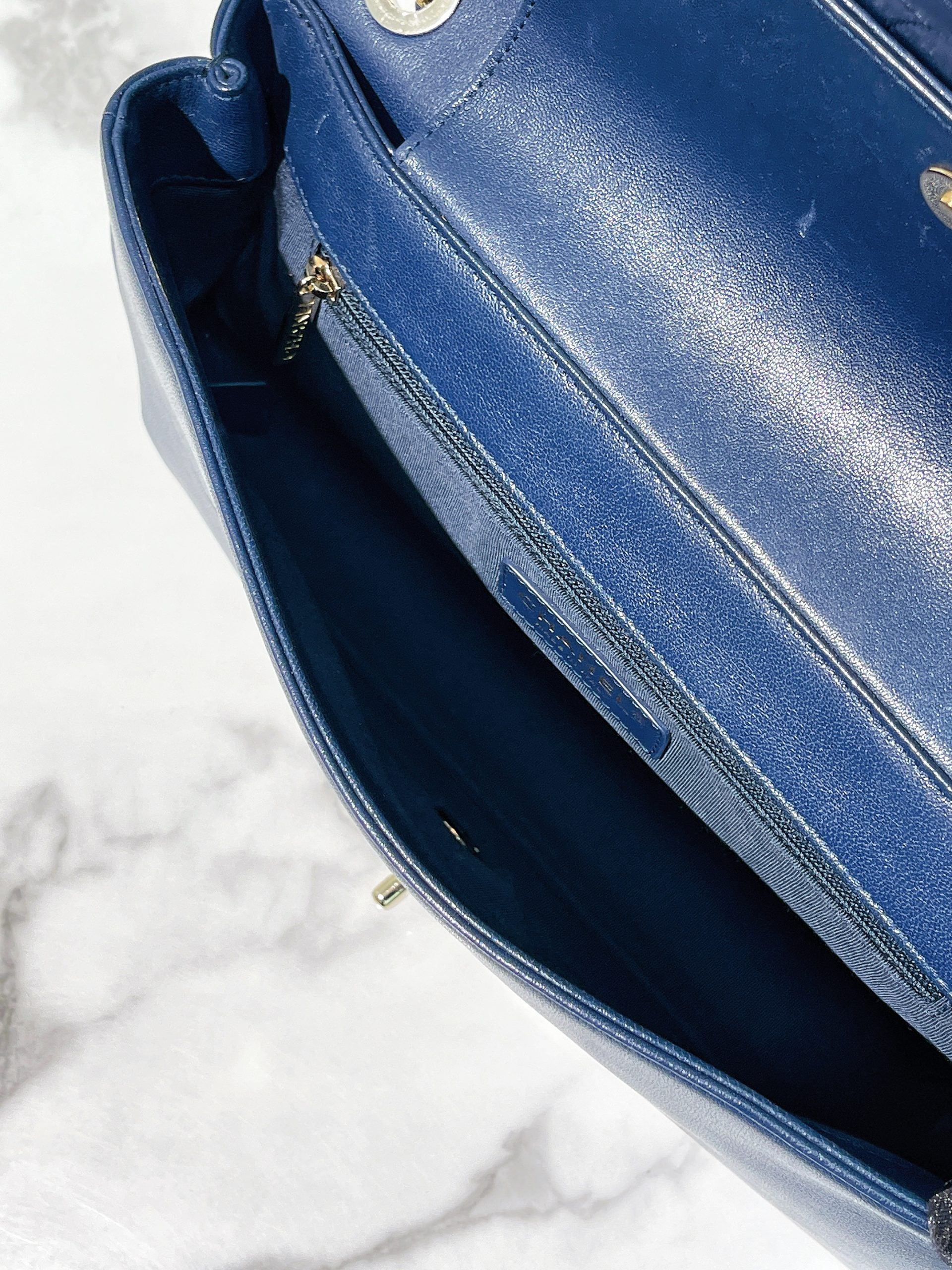 CHANEL MADEMOISELLE FLAP, Navy/Silver