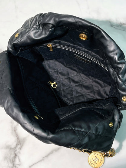 CHANEL SMALL 22 BAG, Black/Gold/White
