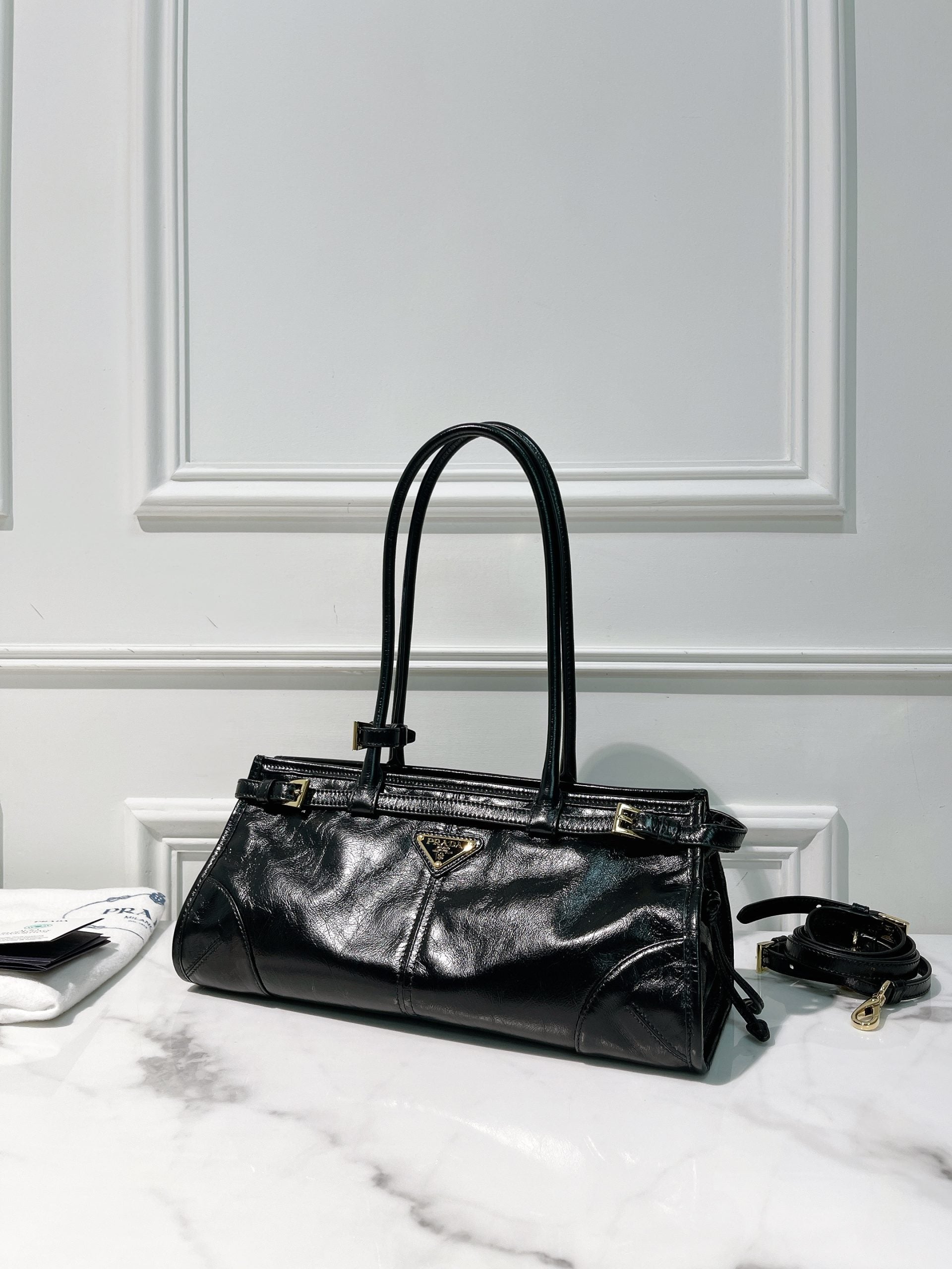 PRADA BONNIE MEDIUM, Black/Gold