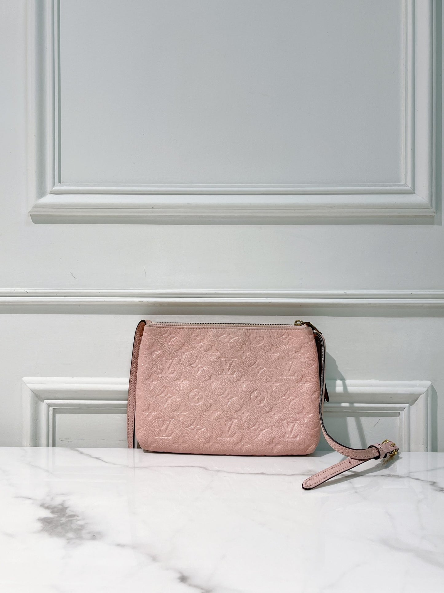LV TWICE ENVELOPE BAG, Pink/Gold