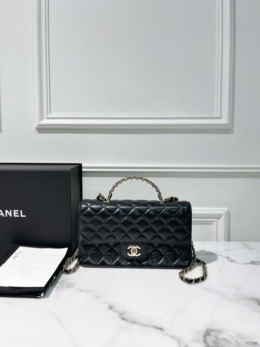 CHANEL 23A FLAP WITH HANDLE, Black/Gold