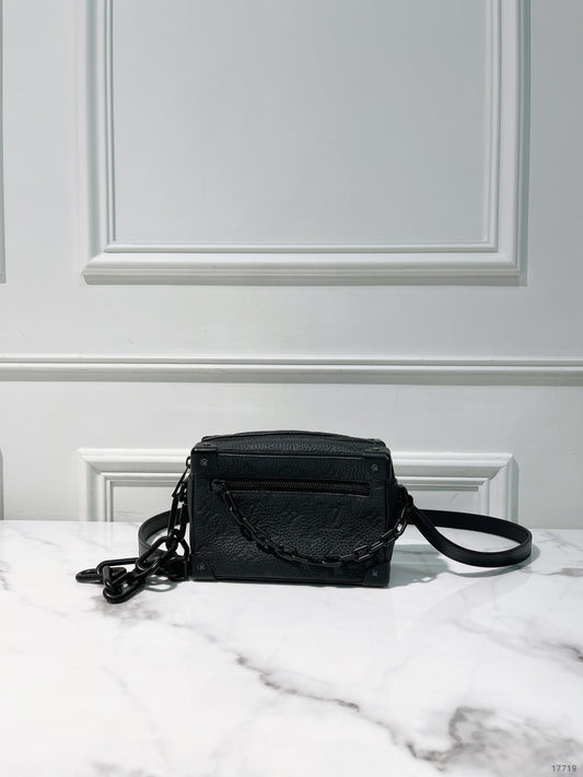 LV MINI SOFT TRUNK, So Black