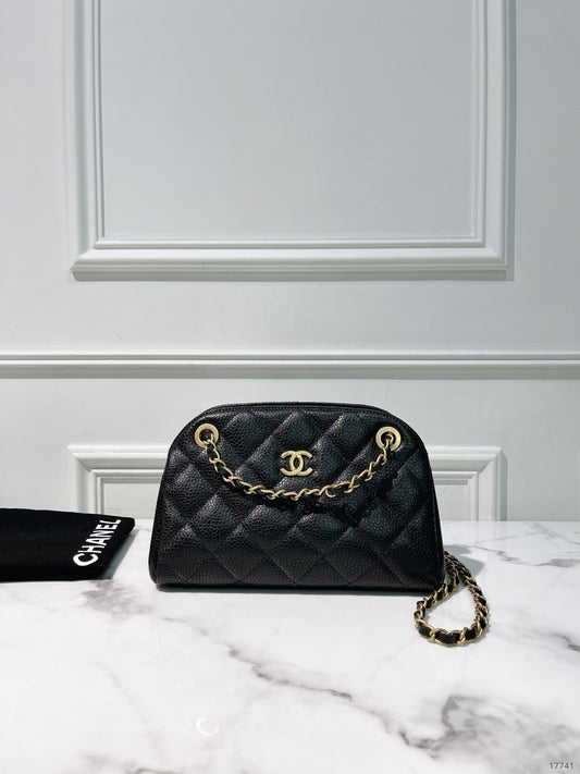 CHANEL 24K CLUTCH WITH CHAIN, Black/Gold