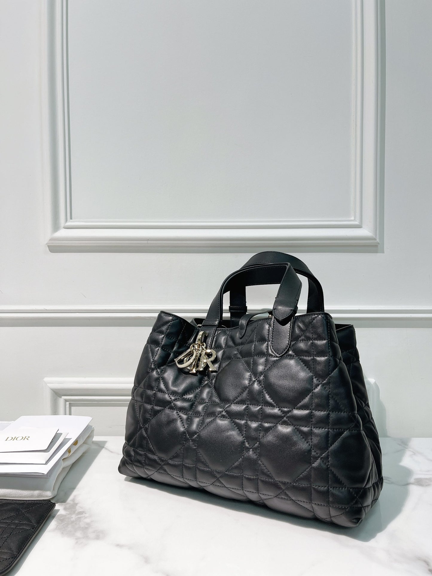 DIOR TOUJOURS MEDIUM, Black/Gold