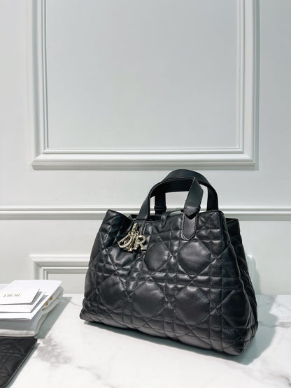 DIOR TOUJOURS MEDIUM, Black/Gold