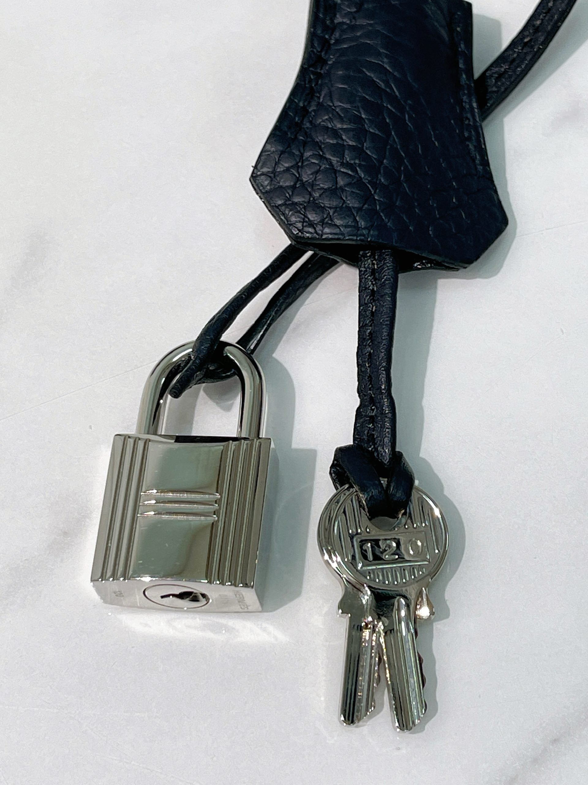 HERMES BIRKIN 30, Bleu Indigo/Silver