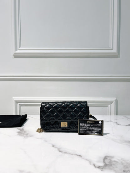 CHANEL MINI 2.55 WOC, Black/Gold