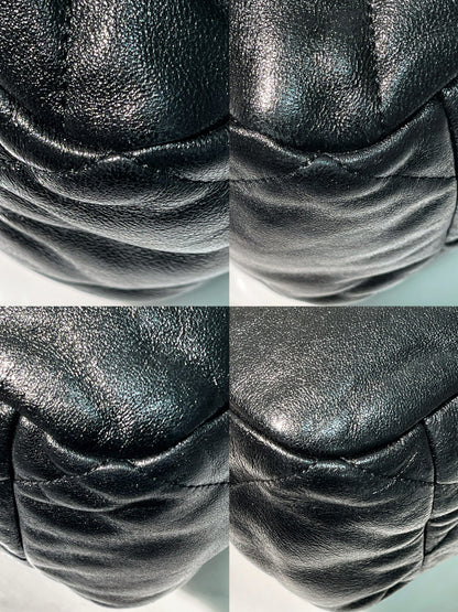 CHANEL MAXI 19 BAG, Black/Gold