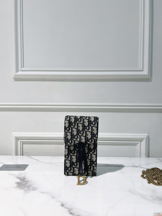 DIOR SADDLE PHONE HOLDER